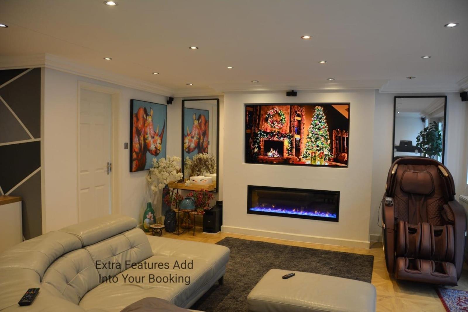 Cozy, Modern, Spacious 4 Bedroom House In London رومفورد المظهر الخارجي الصورة